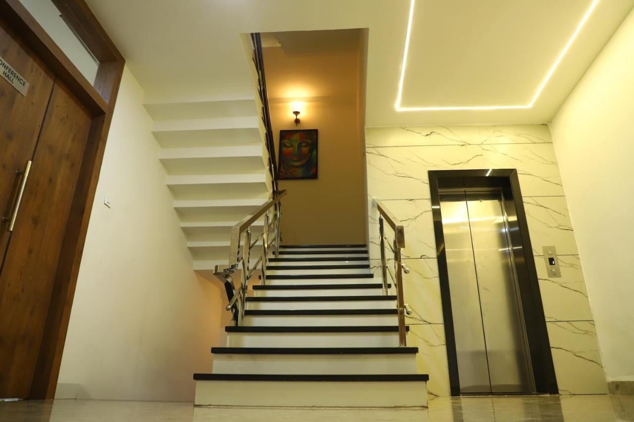 Hotel Singhnature Khandwa Экстерьер фото