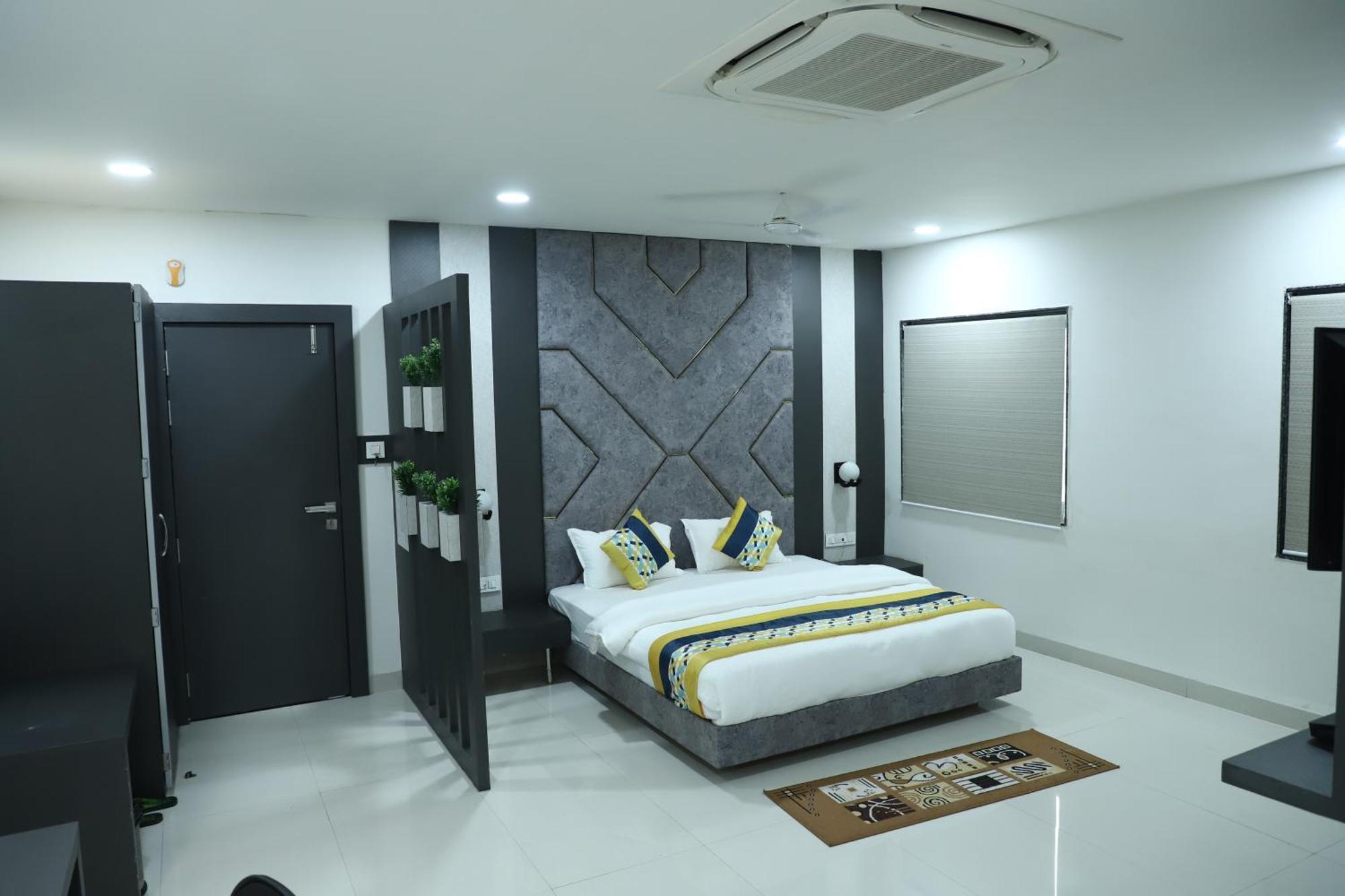 Hotel Singhnature Khandwa Экстерьер фото