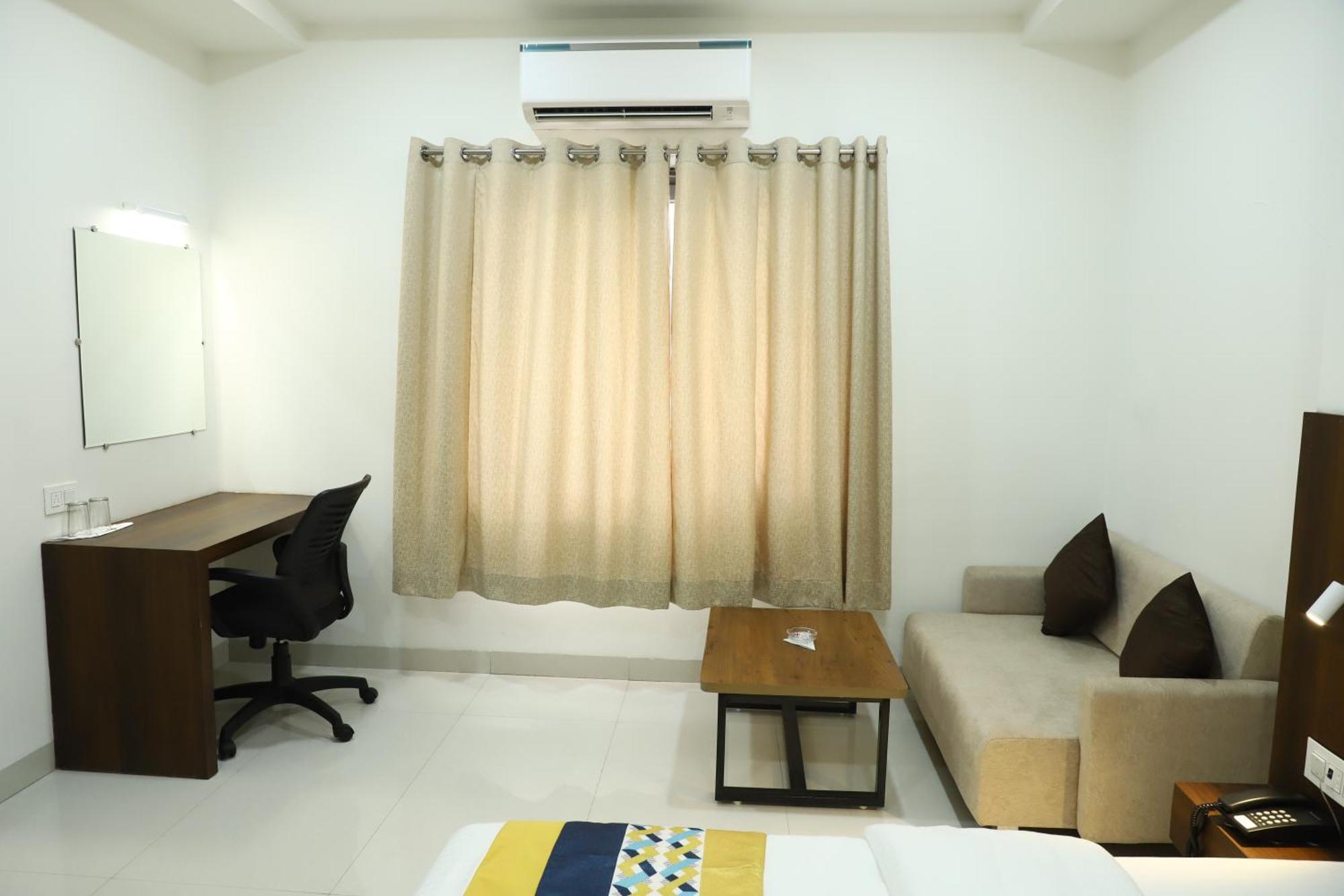 Hotel Singhnature Khandwa Экстерьер фото