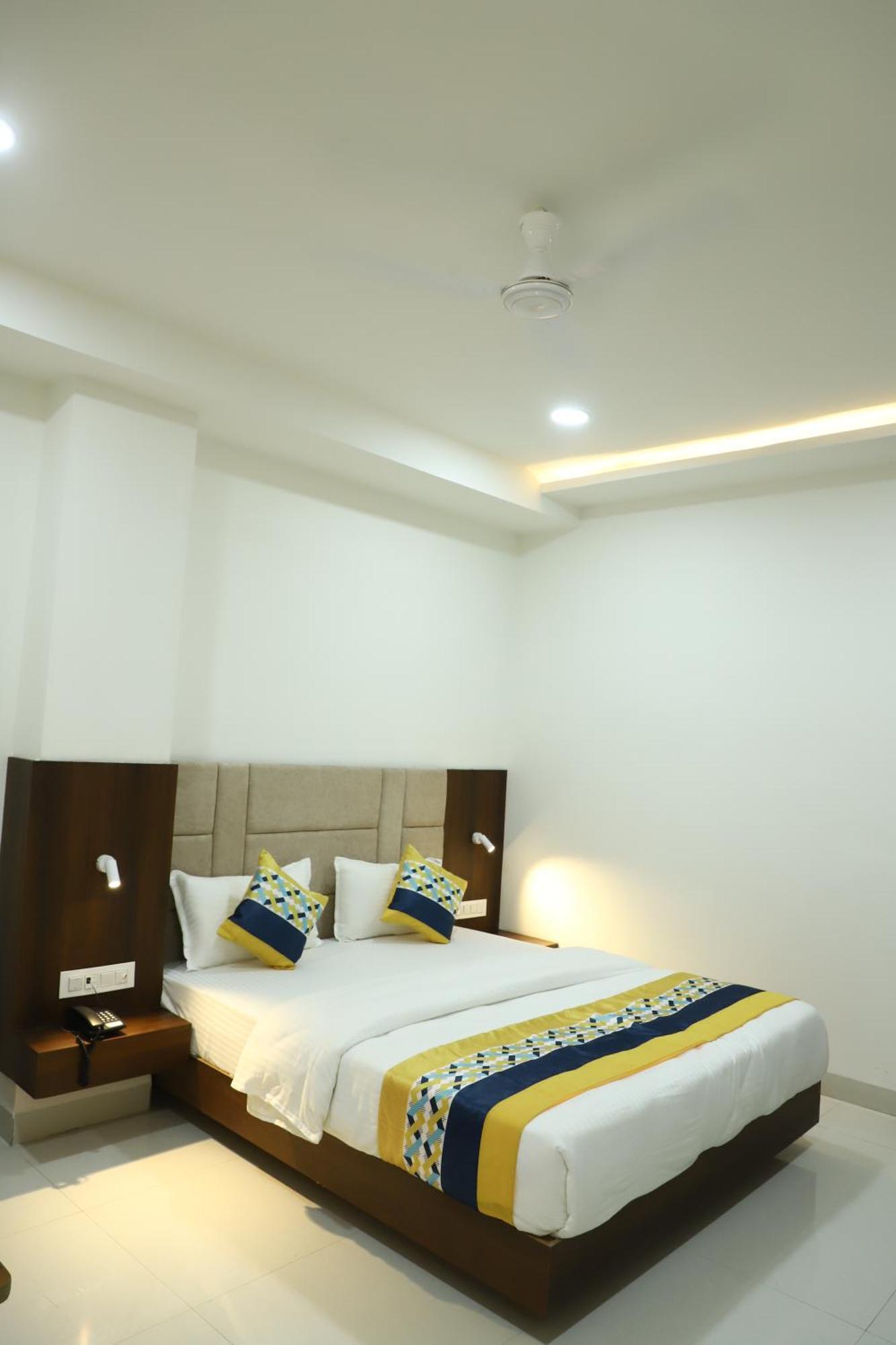 Hotel Singhnature Khandwa Экстерьер фото